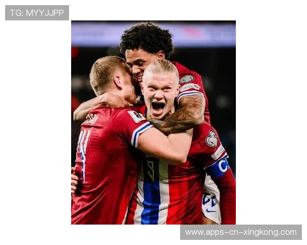 多位球星独领风骚，哈兰德单刀双响，亚马尔内切兜死角，安东尼世界波双响