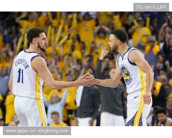 勇士库里缺阵仍赢31分！替补群末节轰塌步行者