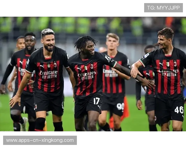 AC米兰—托莫里长传突破对方防线 AC米兰—托莫里长传突破对方防线