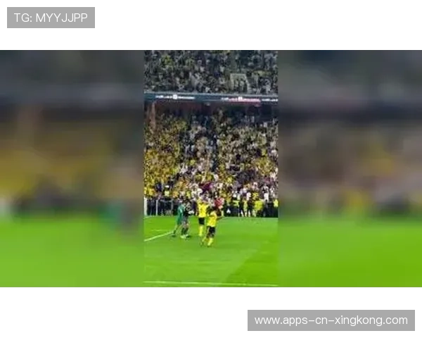 海港主帅怒喷裁判登上热搜：激情四溢的背后是执念与梦想